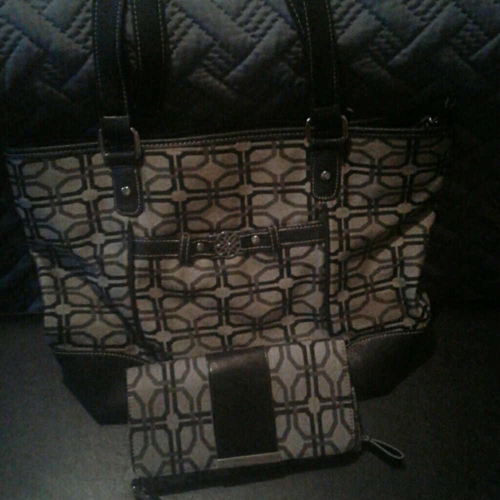handbag with wallet